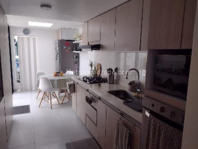 Casa de 4 alcobas en venta en Lisboa Cedritos, Bogotá, 157 m² · foto 15 de 20