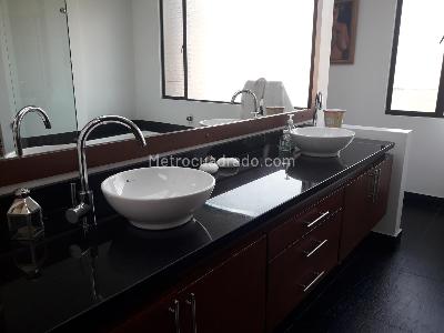 Casa de 4 alcobas en venta en Chía, 445 m² · foto 19 de 20