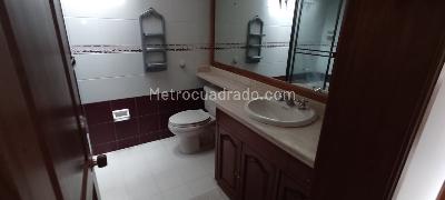 Casa de 4 alcobas en venta en Chía, 210 m² · foto 16 de 19