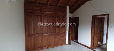 Casa de 4 alcobas en venta en Chía, 210 m² · foto 5 de 19