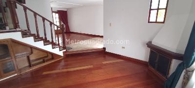 Casa de 4 alcobas en venta en Chía, 210 m² · foto 6 de 19