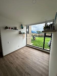 Casa de 3 alcobas en venta en Cajicá, 435 m² · foto 14 de 20