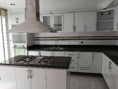 Casa de 4 alcobas en venta en Ub Nuevo Milenio, Chía, 200 m² · foto 6 de 20