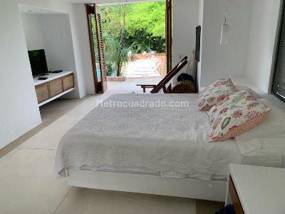 Casa de 4 alcobas en venta en Puerto Peñalisa, Girardot, 250 m² · foto 4 de 20
