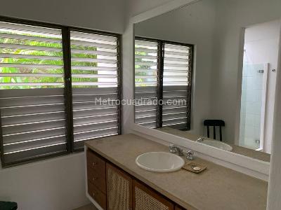 Casa de 4 alcobas en venta en Puerto Peñalisa, Girardot, 250 m² · foto 14 de 20