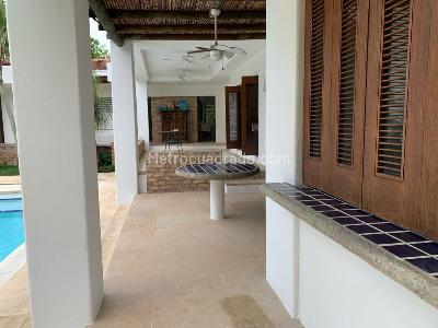 Casa de 4 alcobas en venta en Puerto Peñalisa, Girardot, 250 m² · foto 15 de 20