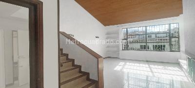 Casa en venta en Las Villas, Bogotá · foto 3 de 20
