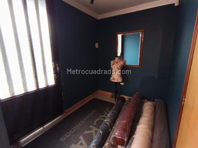 Casa de 5 alcobas en arriendo en La Floresta, Bogotá, 420 m² · foto 14 de 20