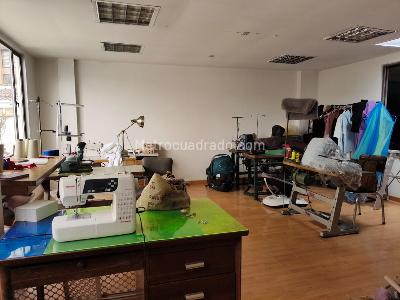 Casa de 5 alcobas en arriendo en Los Andes, Bogotá, 420 m² · foto 3 de 20