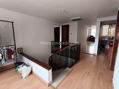 Casa de 5 alcobas en arriendo en Los Andes, Bogotá, 420 m² · foto 12 de 20