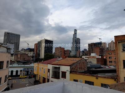 Casa de 5 alcobas en venta en La Concordia, Bogotá, 320 m² · foto 7 de 20