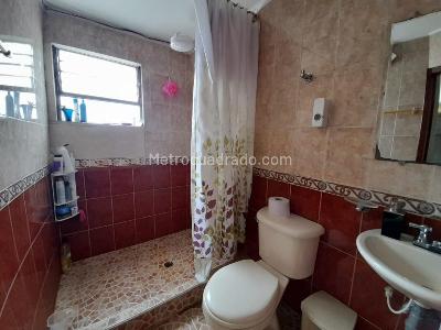 Casa en venta en Las Ferias, Bogotá · foto 3 de 20