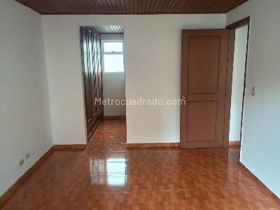 Apartamento en venta en Santa Barbara, Bogotá · foto 2 de 8