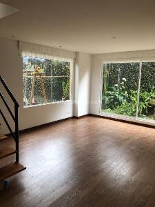 Casa de 3 alcobas en venta en San Jose De Los Arboles, Chía, 275 m² · foto 2 de 18