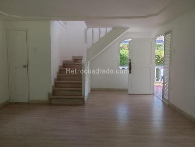 Casa de 3 alcobas en arriendo en Floresta De La Sabana, Bogotá, 430 m² · foto 4 de 20