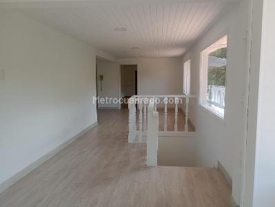 Casa de 3 alcobas en arriendo en Floresta De La Sabana, Bogotá, 430 m² · foto 10 de 20