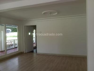 Casa de 3 alcobas en arriendo en Floresta De La Sabana, Bogotá, 430 m² · foto 13 de 20
