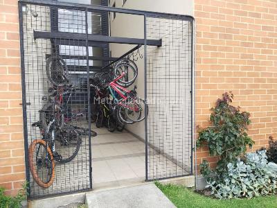 Apartamento de 3 alcobas en venta en Ovadia, Cajicá, 72 m² · foto 12 de 13
