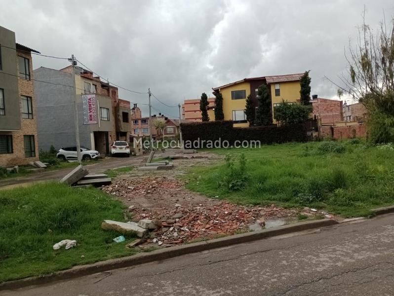 Lote en Venta, Sin Barrio, Cajicá - Más