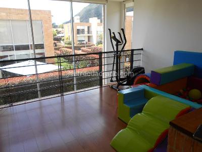 Casa de 3 alcobas en venta en Chia, Chía, 254 m² · foto 8 de 17
