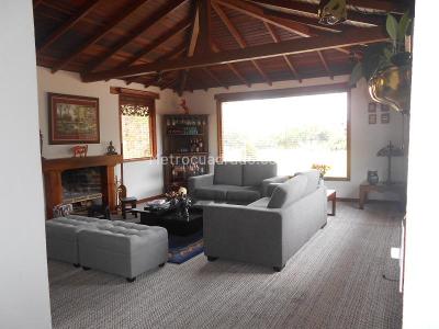 Casa en venta en Sin Barrio, Chía · foto 3 de 13
