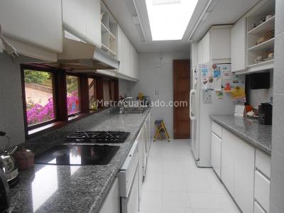 Casa de 3 alcobas en venta en Sin Barrio, Chía, 380 m² · foto 3 de 12