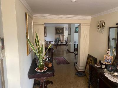 Apartamento de 3 alcobas en venta en Alto Prado, Barranquilla, 210 m² · foto 2 de 15