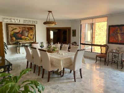 Apartamento de 3 alcobas en venta en Alto Prado, Barranquilla, 340 m² · foto 2 de 20