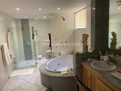 Apartamento de 3 alcobas en venta en Alto Prado, Barranquilla, 340 m² · foto 4 de 20