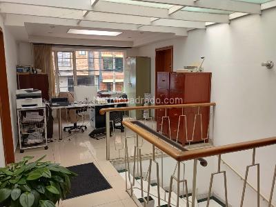 Casa de 5 alcobas en arriendo en Lago Gaitan, Bogotá, 318 m² · foto 5 de 20