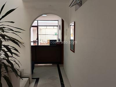 Casa de 5 alcobas en arriendo en Lago Gaitan, Bogotá, 318 m² · foto 13 de 20
