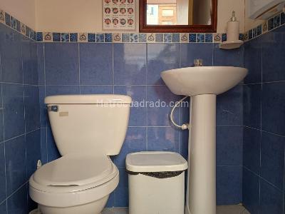 Casa de 5 alcobas en arriendo en Lago Gaitan, Bogotá, 318 m² · foto 19 de 20