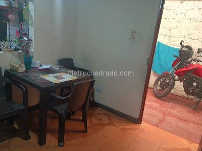 Casa de 3 alcobas en venta en Boyaca, Bogotá, 198 m² · foto 2 de 17