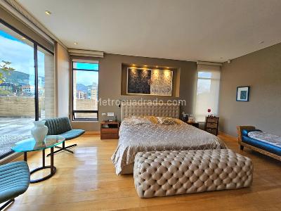 Apartamento de 5 alcobas en venta en Chico Navarra, Bogotá, 450 m² · foto 3 de 20