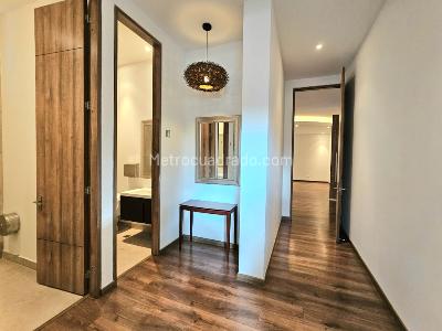 Apartamento de 5 alcobas en venta en Chico Navarra, Bogotá, 450 m² · foto 7 de 20