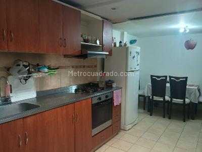 Casa en venta en Las Flores, Bogotá · foto 7 de 19