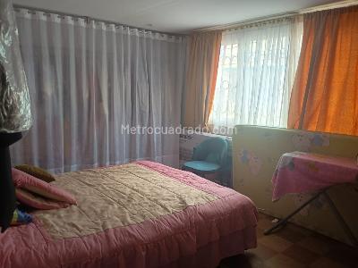 Casa en venta en Las Flores, Bogotá · foto 10 de 19