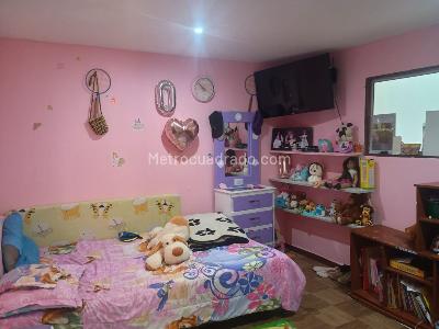 Casa en venta en Las Flores, Bogotá · foto 12 de 19