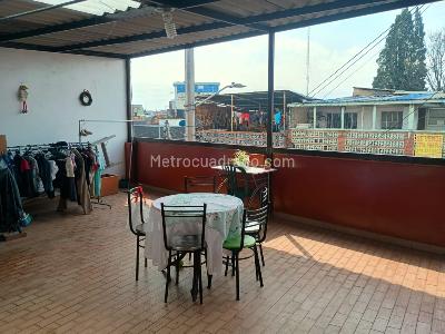 Casa de 5 alcobas en venta en Palo Blanco, Bogotá, 460 m² · foto 2 de 20