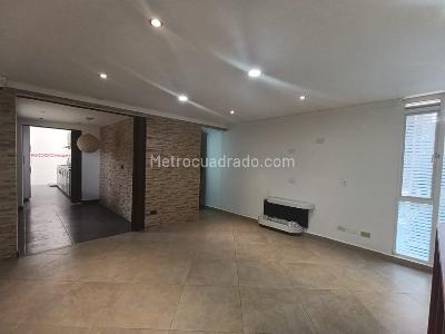 Casa de 4 alcobas en venta en Nueva Zelandia, Bogotá, 71 m² · foto 2 de 20
