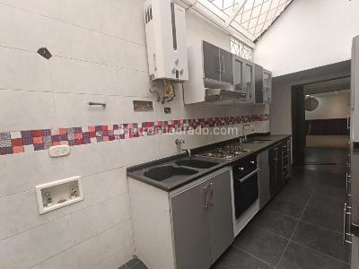 Casa de 4 alcobas en venta en Nueva Zelandia, Bogotá, 71 m² · foto 3 de 20