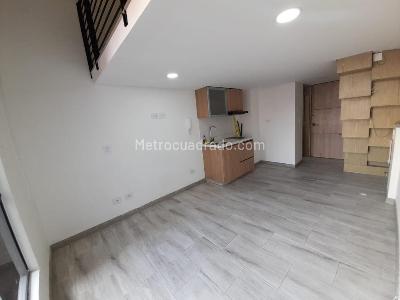 Apartamento de 1 alcoba en arriendo en Galerias, Bogotá, 22 m² · foto 2 de 9