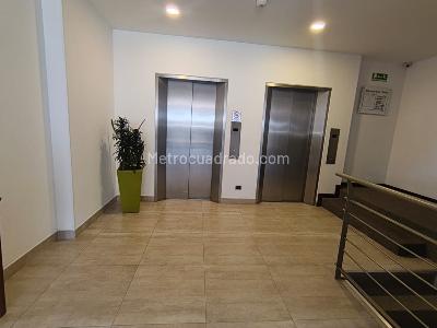 Apartamento de 3 alcobas en venta en Colina Campestre, Bogotá, 90 m² · foto 14 de 17