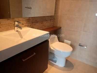 Apartamento de 2 alcobas en arriendo en Santa Barbara, Bogotá, 119 m² · foto 8 de 20