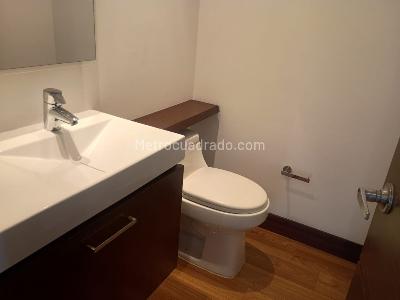 Apartamento de 2 alcobas en arriendo en Santa Barbara, Bogotá, 119 m² · foto 13 de 20