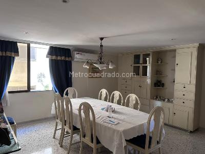Apartamento de 3 alcobas en venta en Riomar, Barranquilla, 253 m² · foto 2 de 17