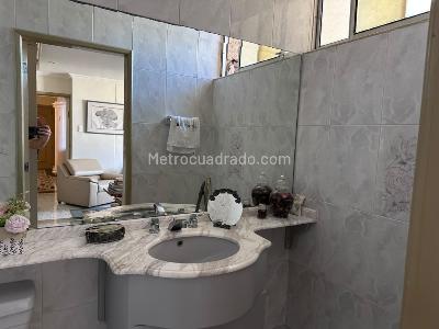 Apartamento de 3 alcobas en venta en Riomar, Barranquilla, 253 m² · foto 6 de 17