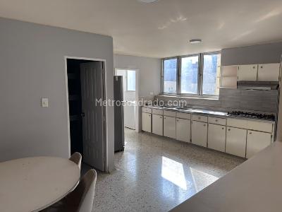 Apartamento de 3 alcobas en venta en Riomar, Barranquilla, 253 m² · foto 4 de 20