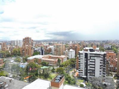 Apartamento en venta en El Refugio, Bogotá · foto 3 de 20