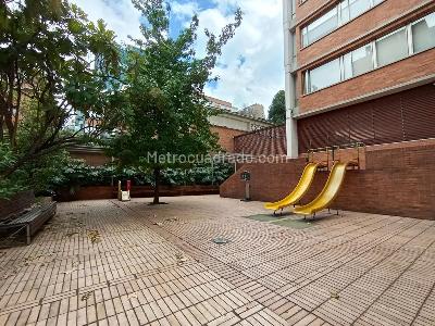 Apartamento de 4 alcobas en venta en Chico Cabrera, Bogotá, 395 m² · foto 20 de 20